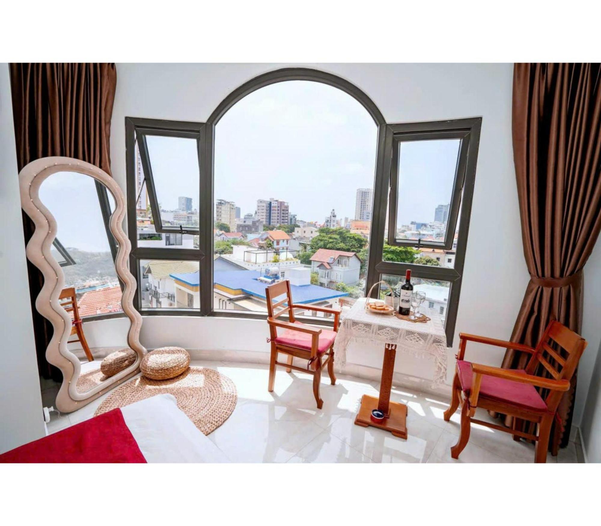 Oyo 1216 Ha Hotel Вунгтау Экстерьер фото