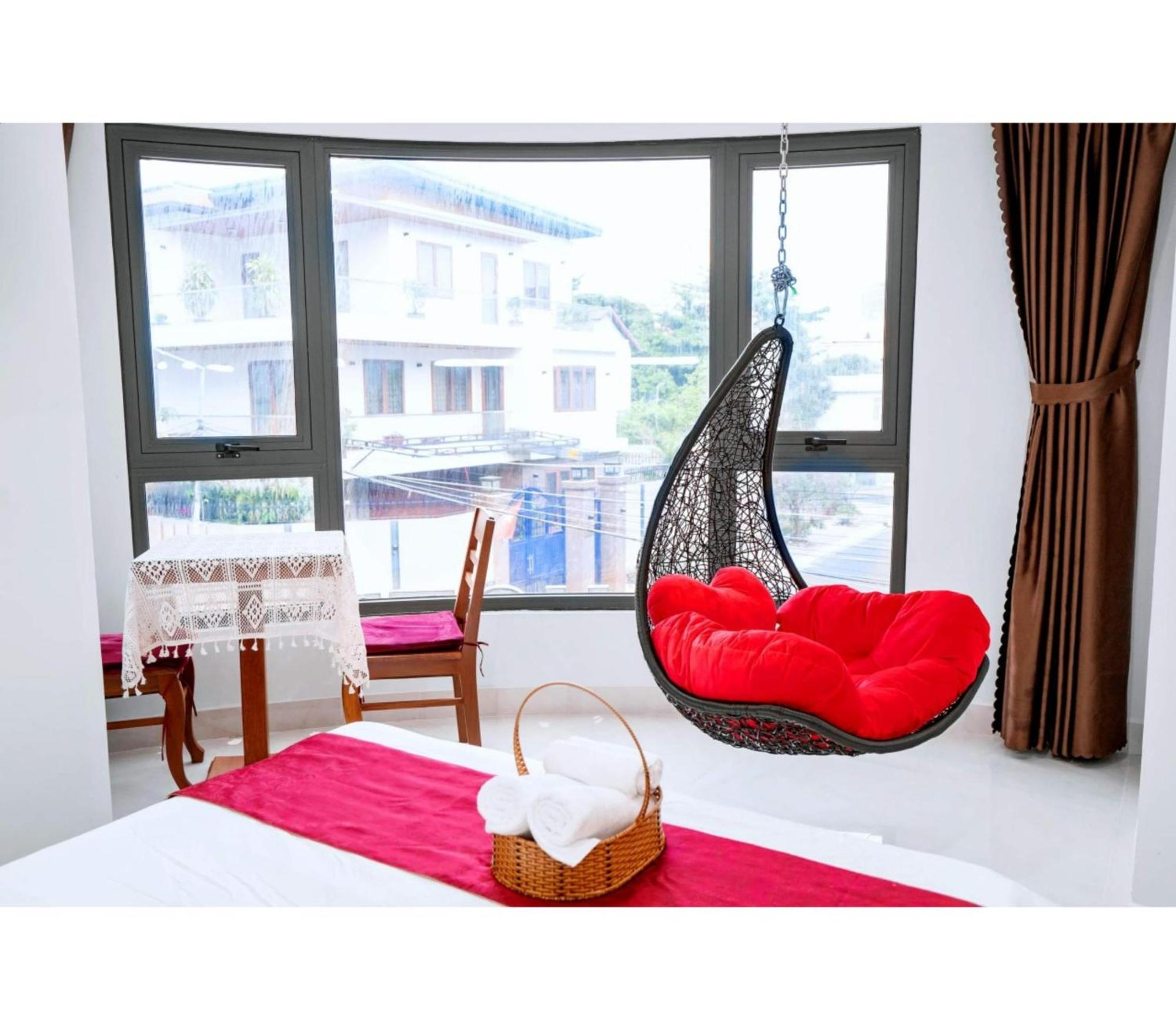 Oyo 1216 Ha Hotel Вунгтау Экстерьер фото