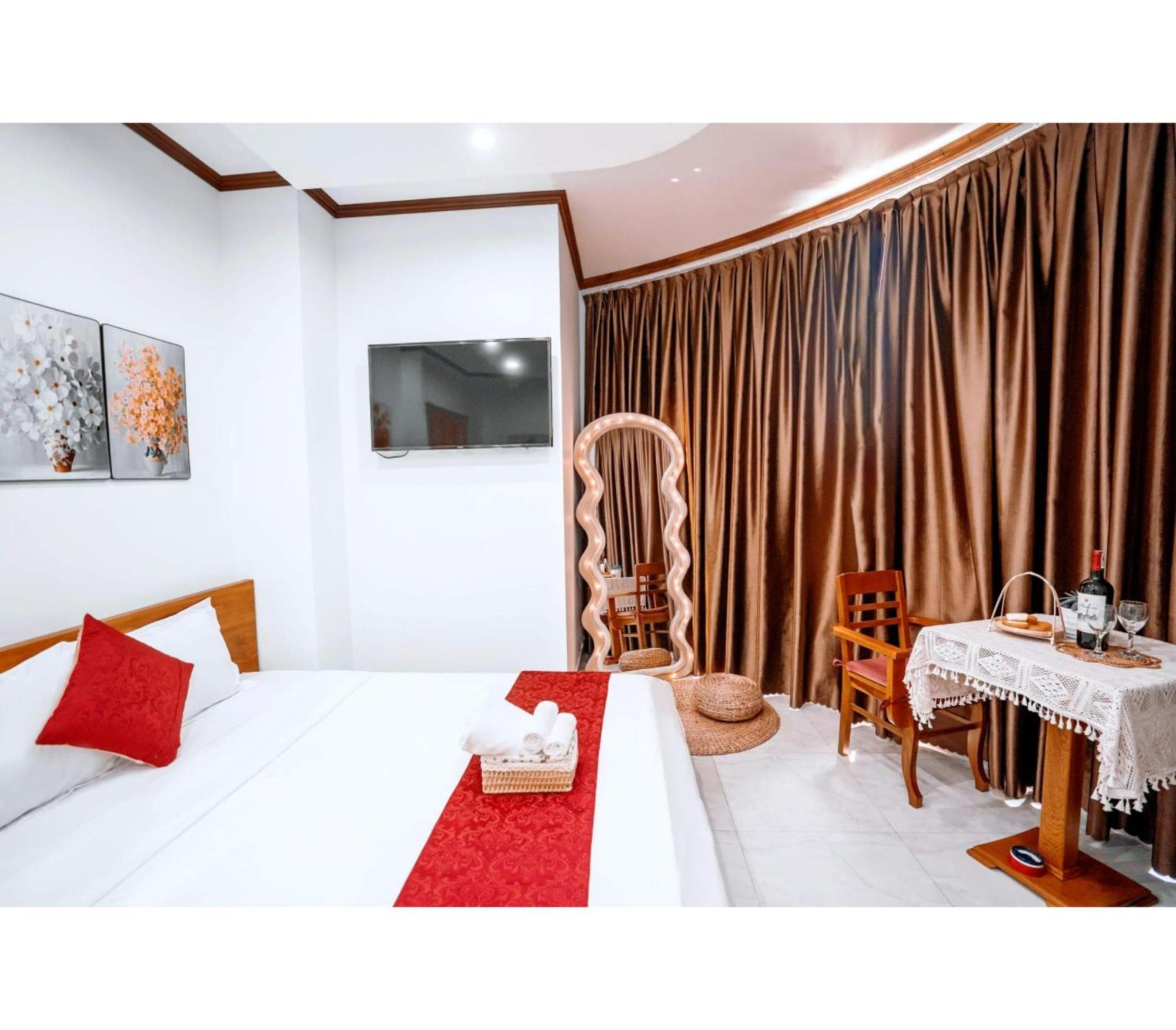Oyo 1216 Ha Hotel Вунгтау Экстерьер фото